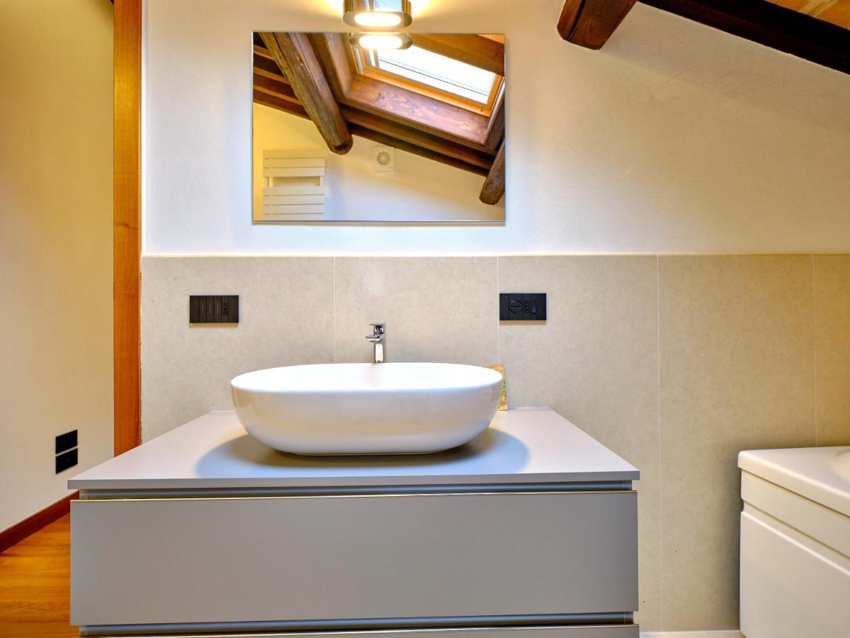 Apartmentsarena - Residenza Degli Scaligeri - Piazza Erbe Verona Bagian luar foto