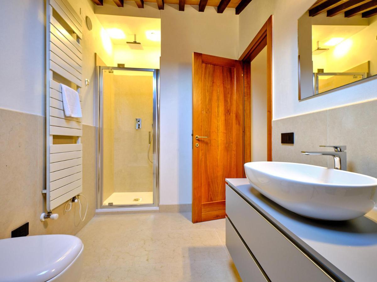 Apartmentsarena - Residenza Degli Scaligeri - Piazza Erbe Verona Bagian luar foto