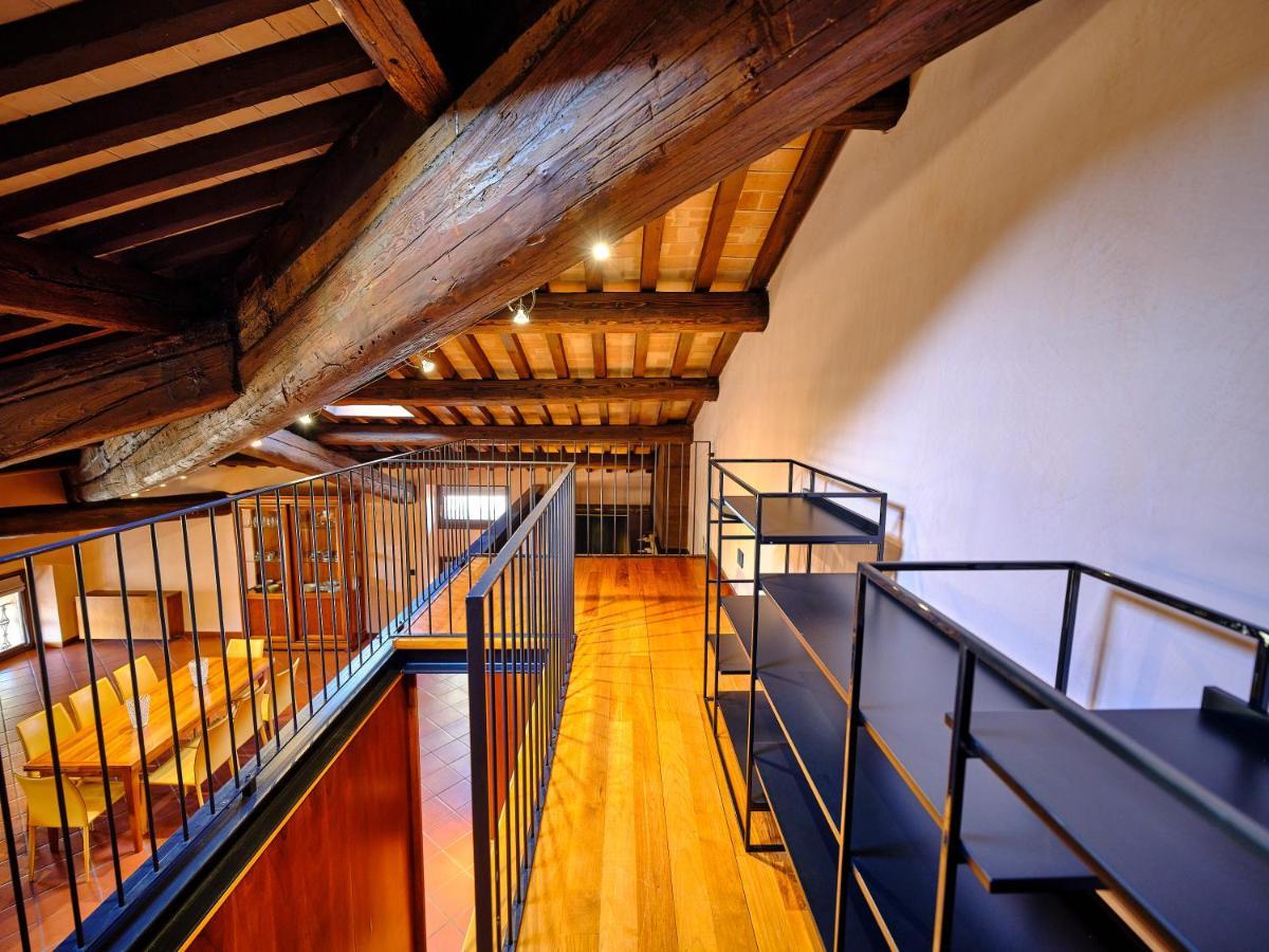 Apartmentsarena - Residenza Degli Scaligeri - Piazza Erbe Verona Bagian luar foto