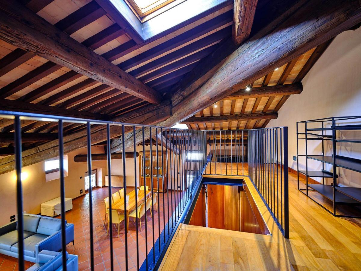 Apartmentsarena - Residenza Degli Scaligeri - Piazza Erbe Verona Bagian luar foto