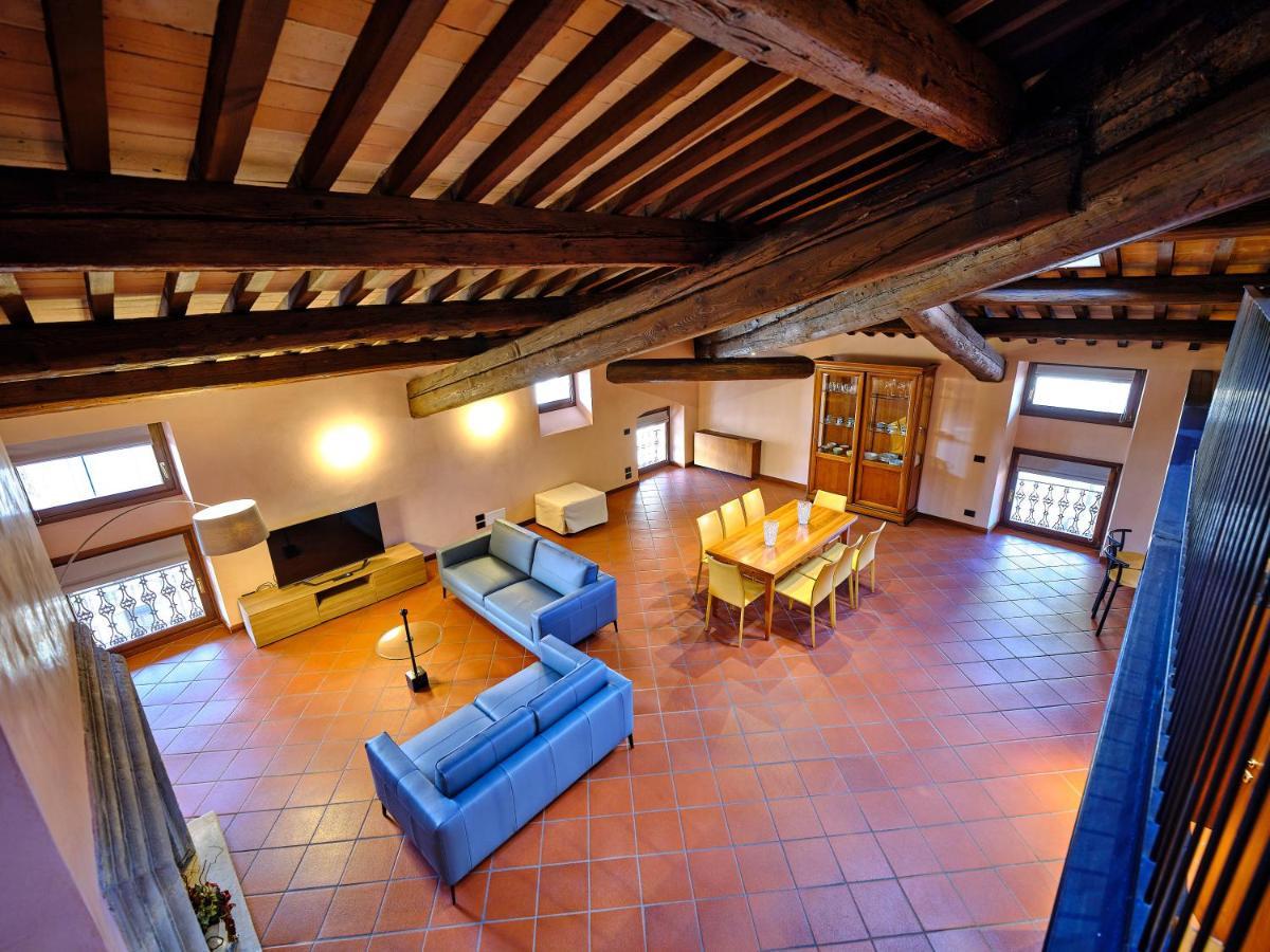 Apartmentsarena - Residenza Degli Scaligeri - Piazza Erbe Verona Bagian luar foto